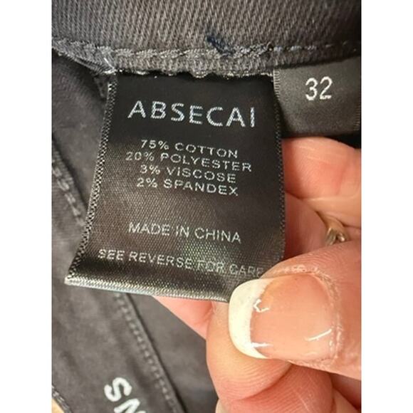 NWT!! "ABSECAI" SZ 32 Distressed Straight Leg/Skinny Jean Skateboarder Stretch - Picture 4 of 10